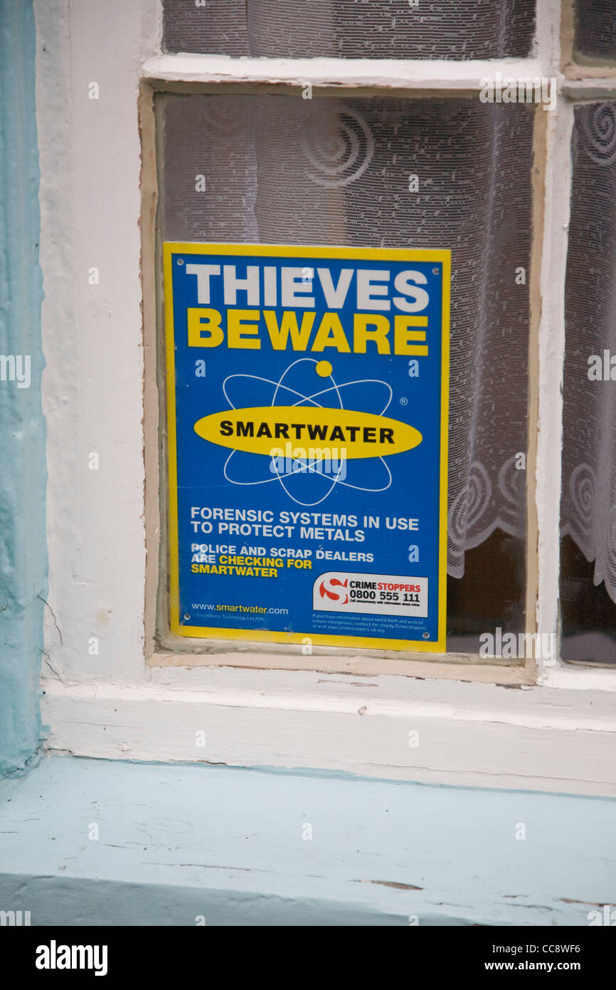 Thieves Beware Smartwater window sign crime prevention Stock Photo