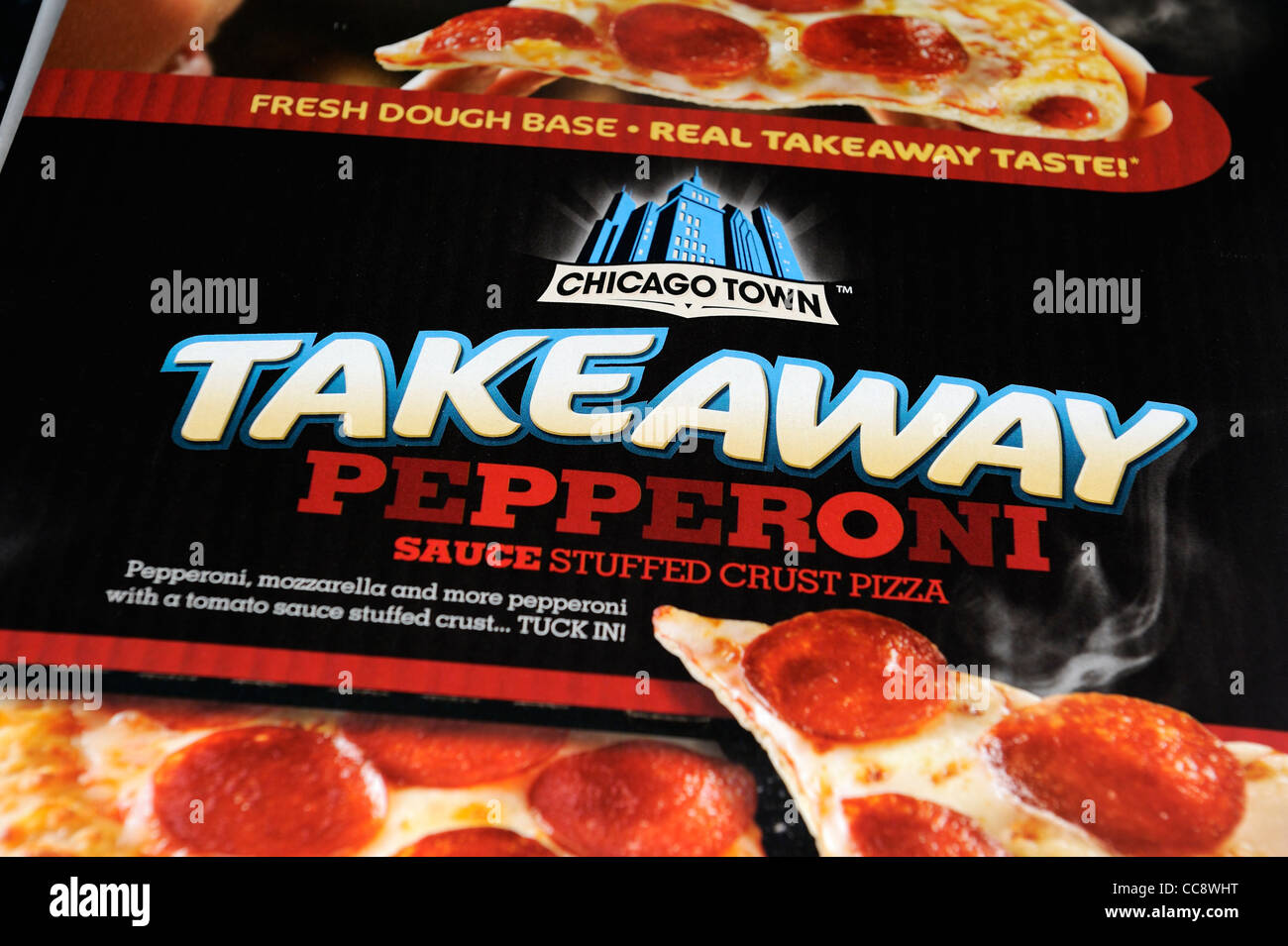 Stuffed crust pepperoni pizza hi-res stock photography and images - Alamy