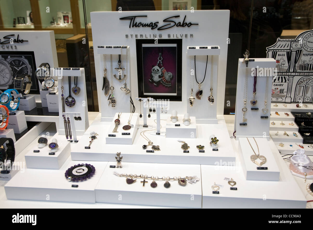 Thomas Sabo jewelery display shop window Stock Photo - Alamy