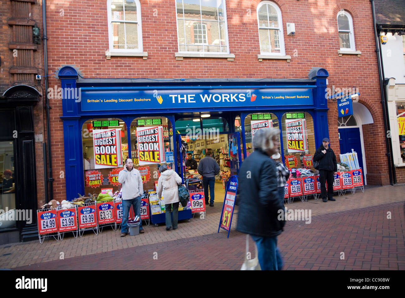 The Works book discount shop Stock Photo