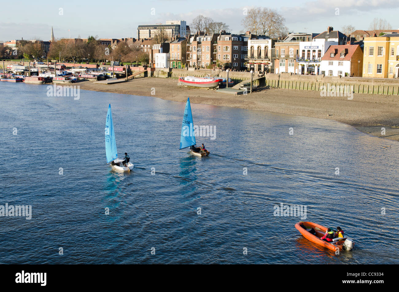 Foreshore enterprise hires stock photography and images Alamy