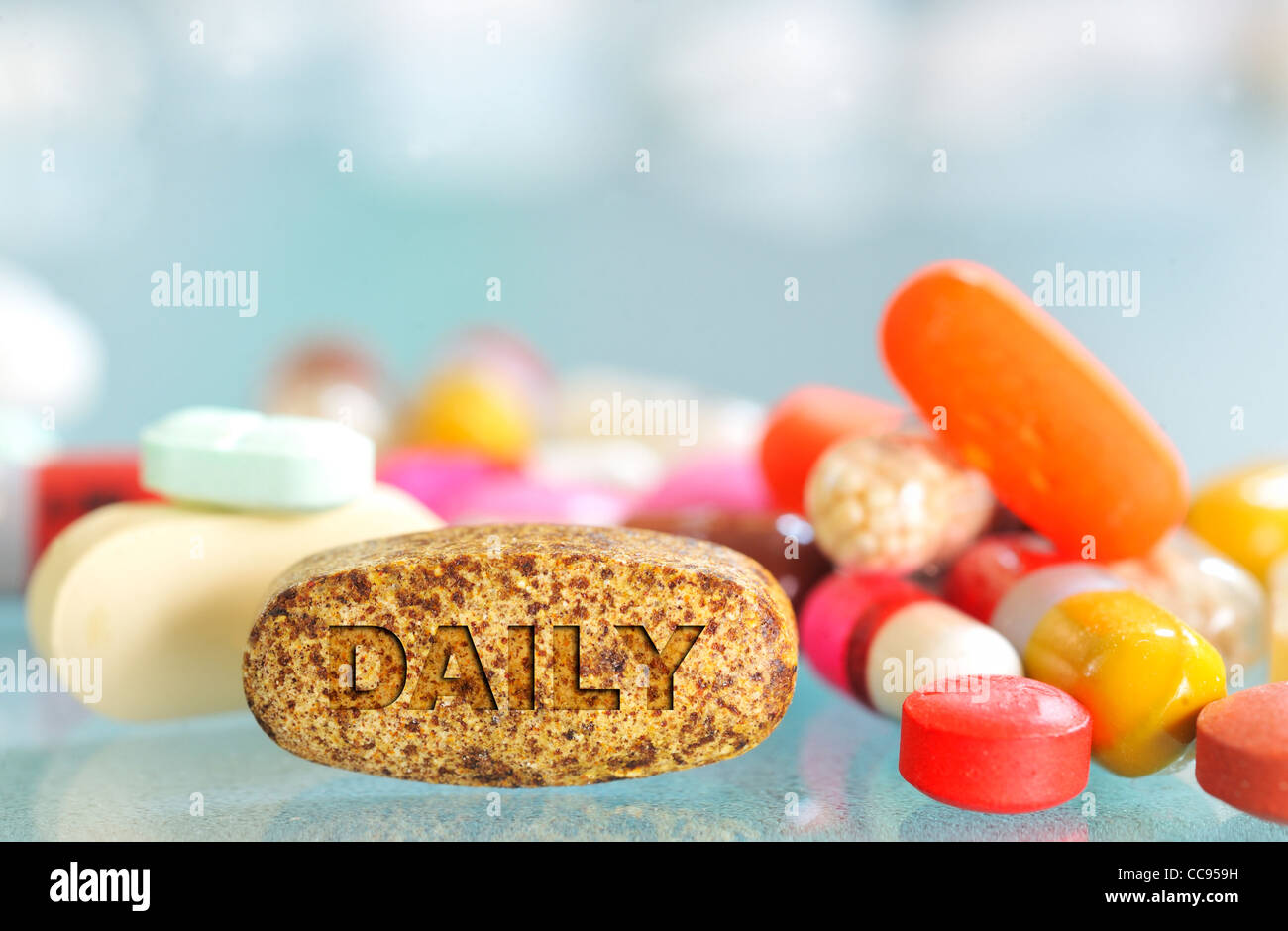 Daily Routine Tablet Daily treatment hi-res stock photography and images - Alamy