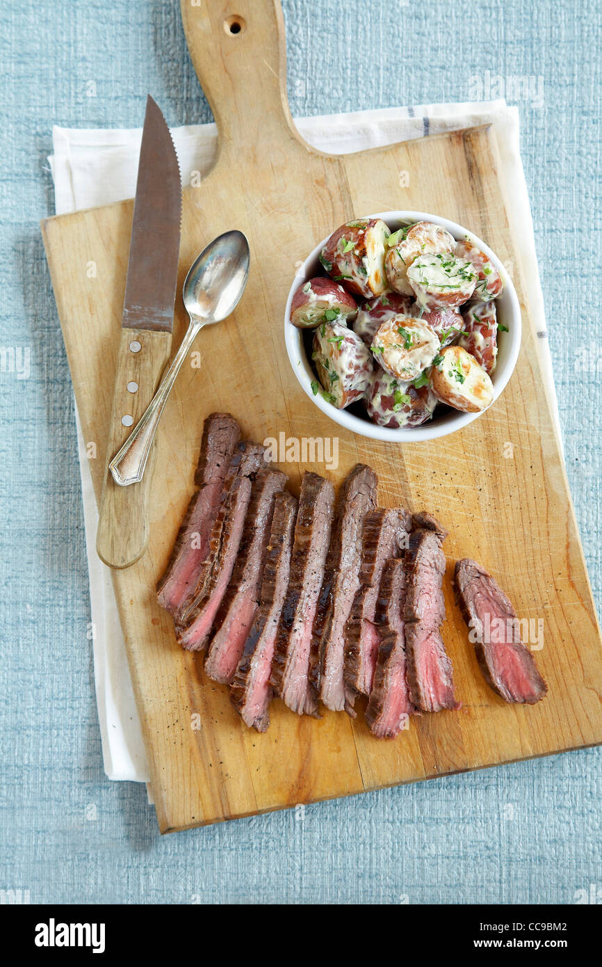 Blue rare steak hi-res stock photography and images - Alamy