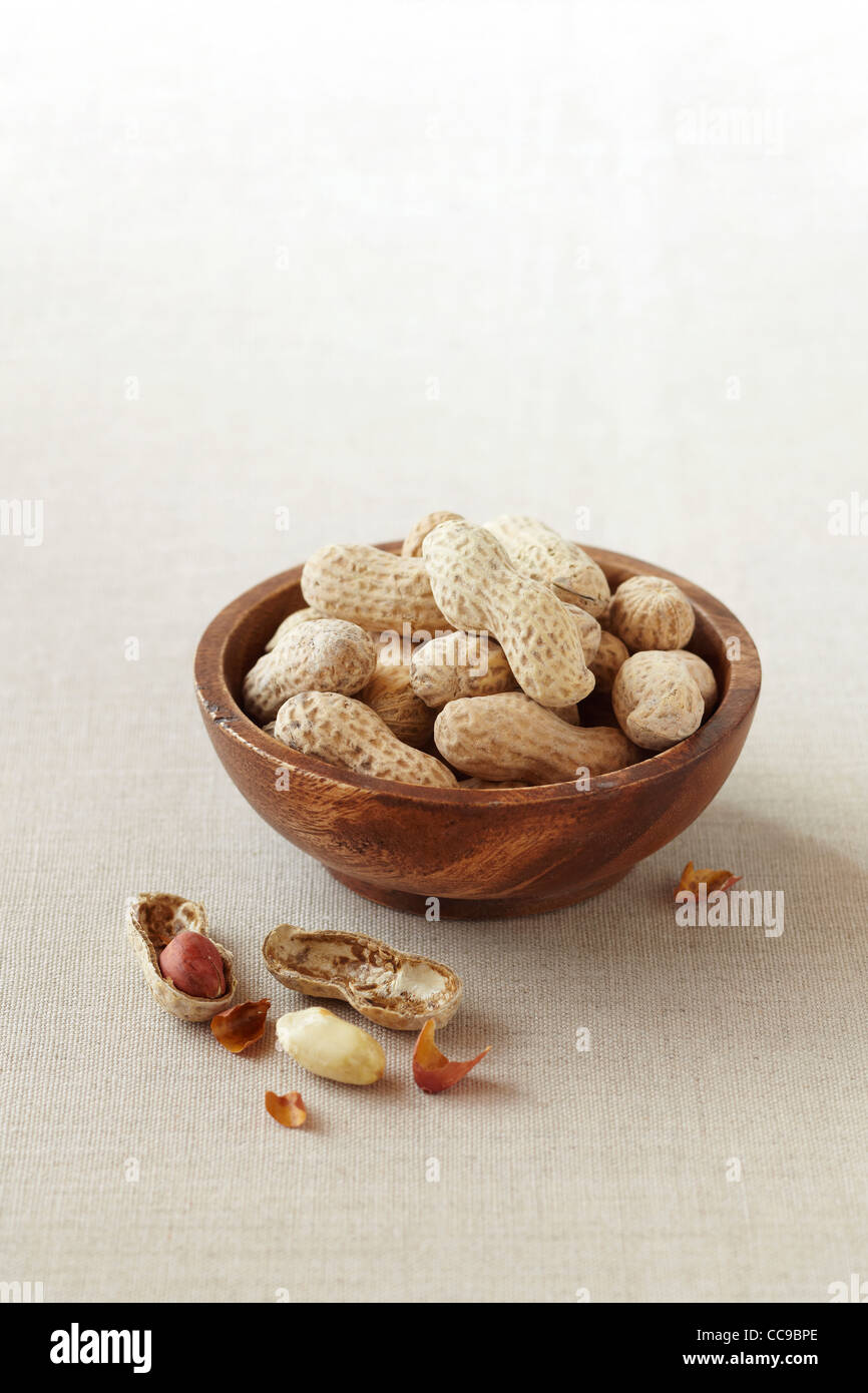 Bowl of Peanuts Stock Photo Alamy