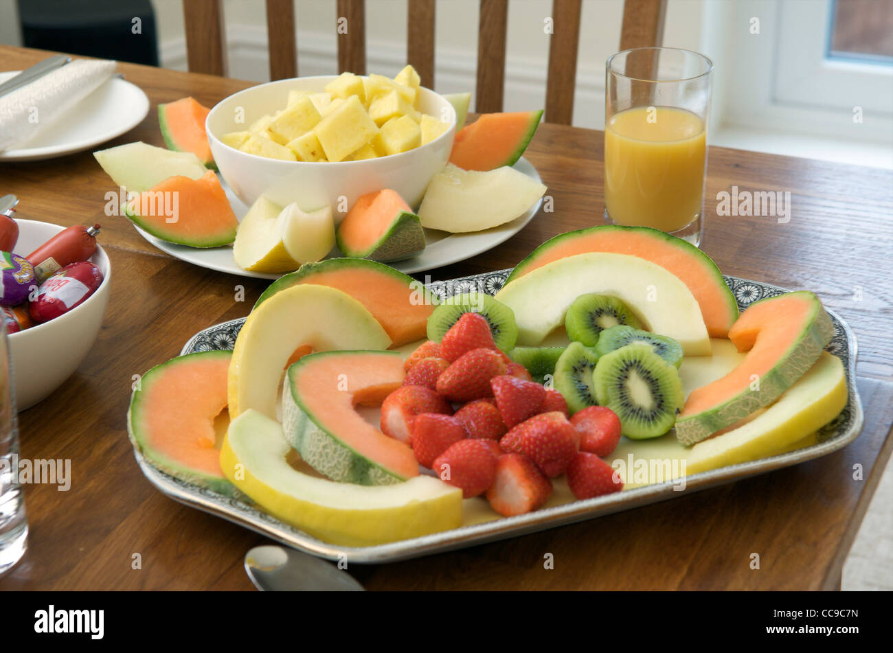 Fruit salad hi-res stock photography and images - Alamy
