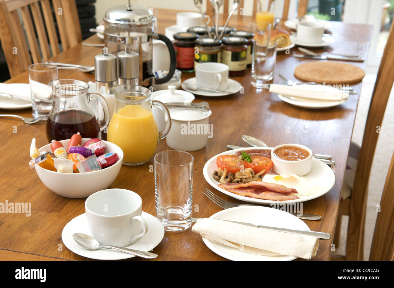 american breakfast table setting