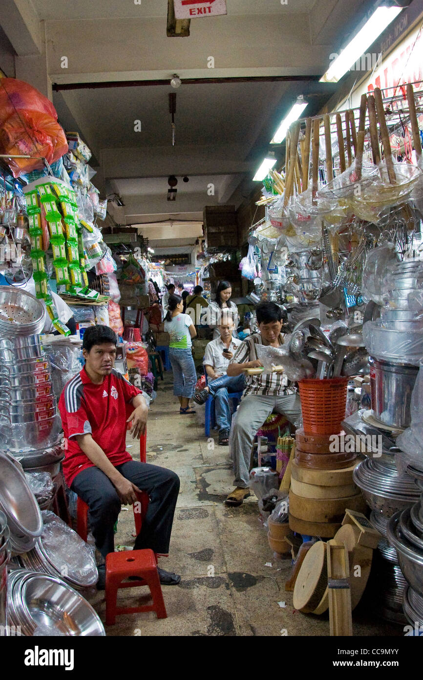 Cho Bin Thai market, Ho Chi Minh Ville, Vietnam Stock Photo - Alamy
