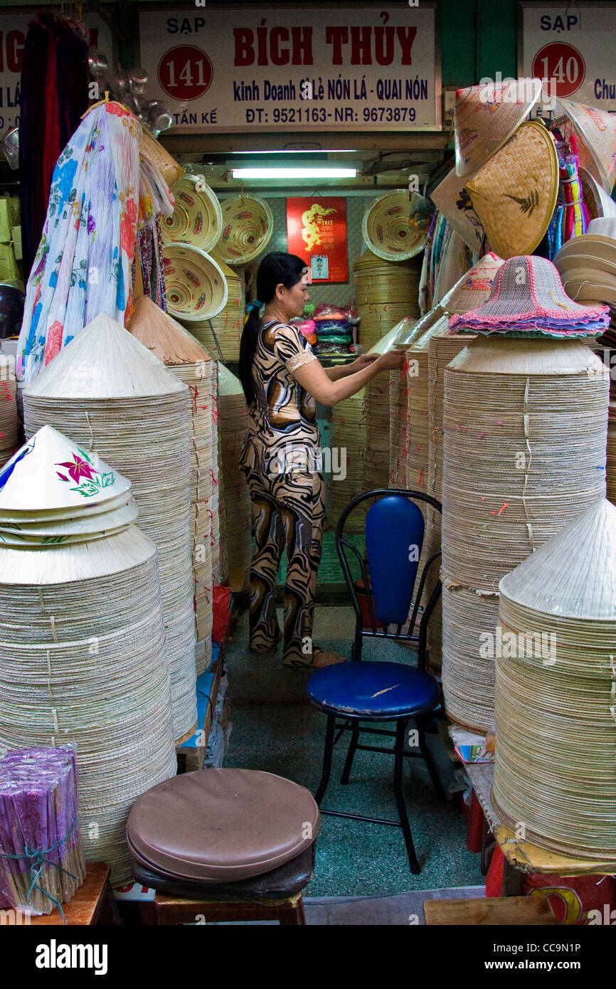 Cho Bin Thai market, Ho Chi Minh Ville, Vietnam Stock Photo - Alamy