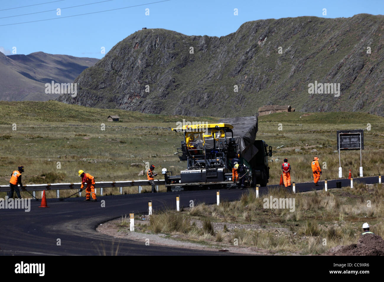 Road resurfacing and construction work in progress on main road between Cusco and Puno, Peru Stock Photo