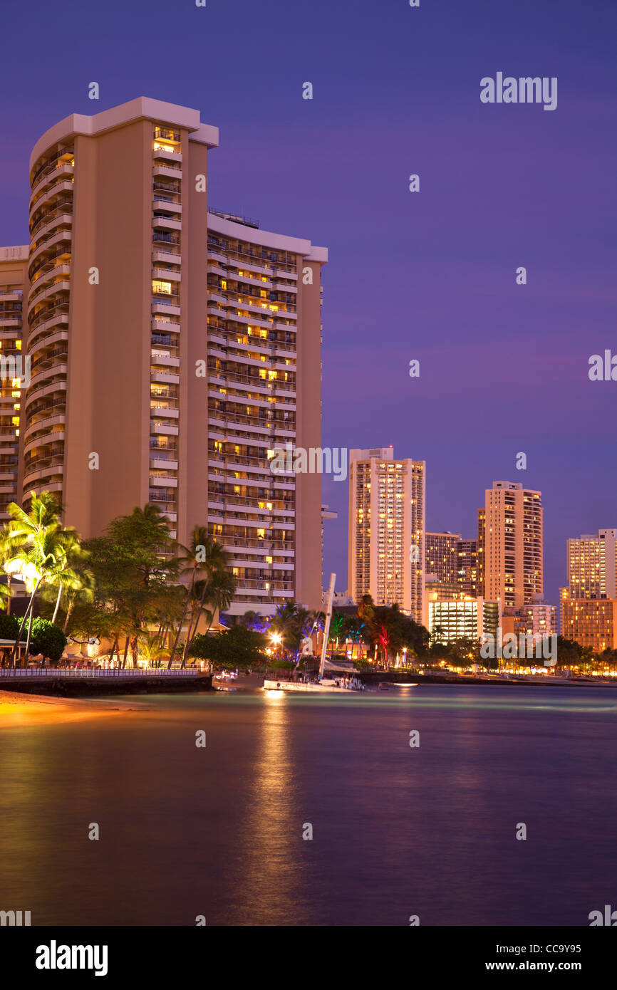 Hawaii sunset hi-res stock photography and images - Alamy