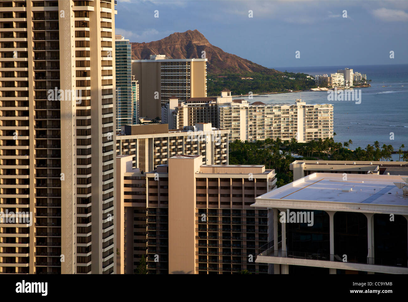 Waikiki beach enjoy the sun hi-res stock photography and images - Alamy
