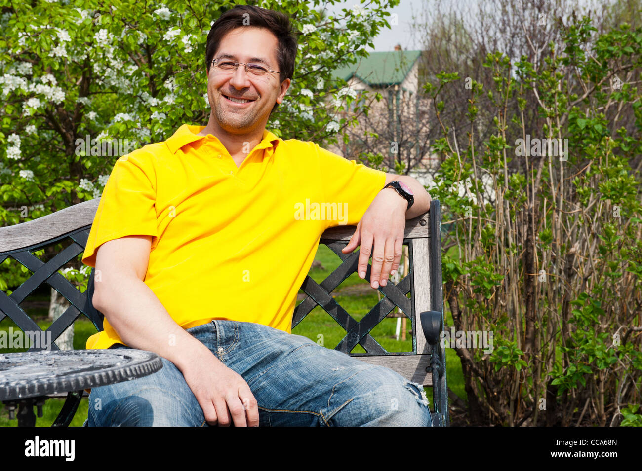 Retro man garden hi-res stock photography and images - Alamy