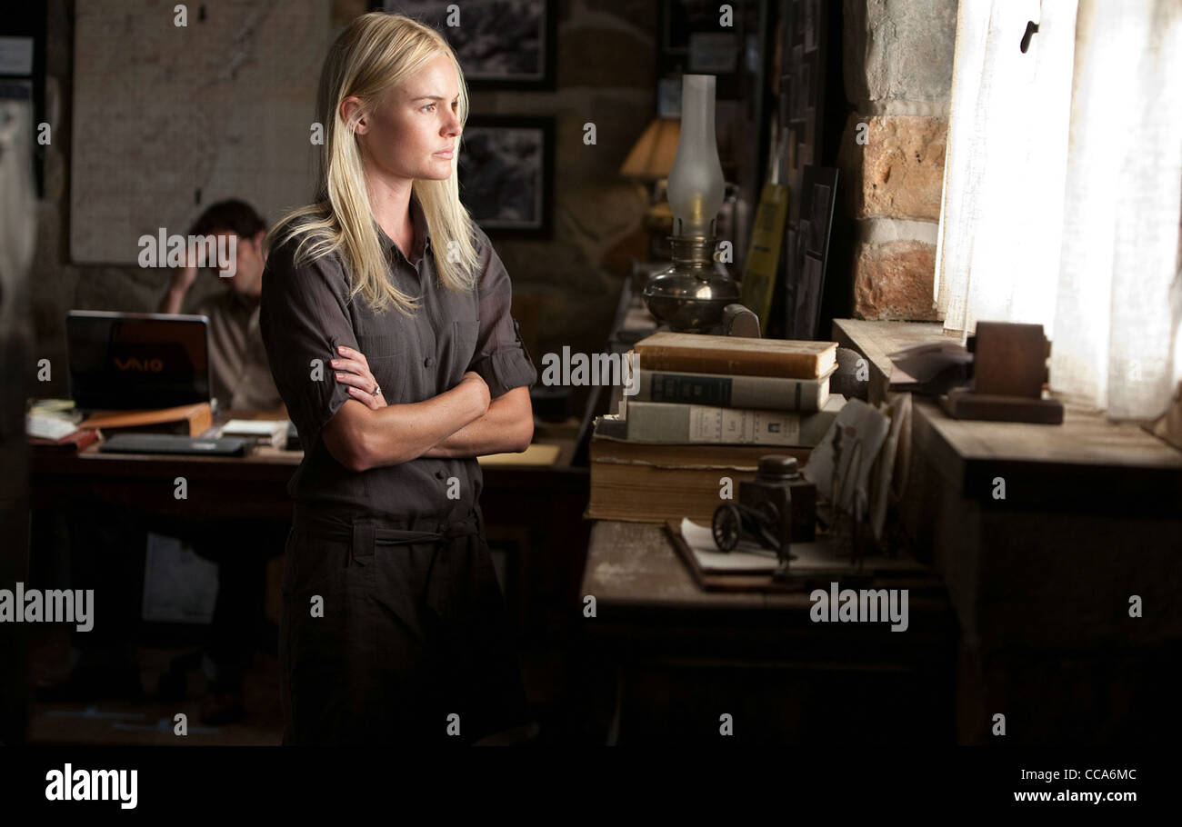STRAW DOGS (2011) KATE BOSWORTH ROD LURIE (DIR) 003 MOVIESTORE