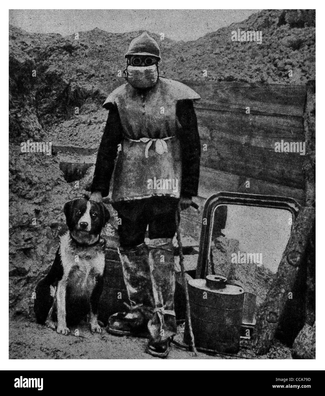 1916 French officer trench uniform helmet mask goggles sheepskin boots sprayer for poison gas mirror patrol dog respirator Stock Photo