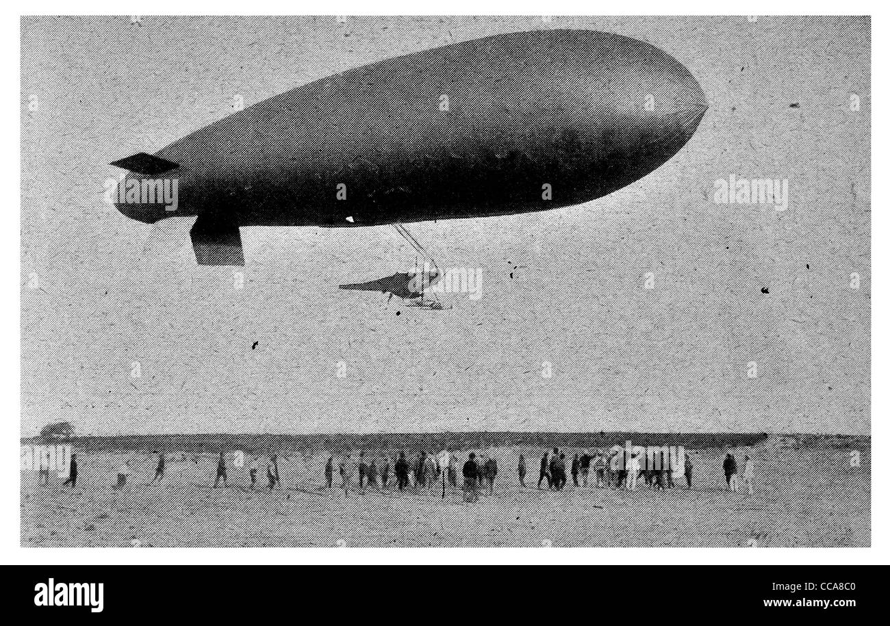 1916 Naval Airship patrol scout reconnaissance balloon aircraft plane Royal air force Stock Photo