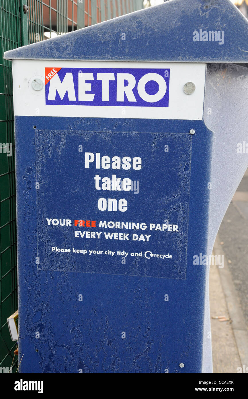 metro free newspaper dispenser york england uk Stock Photo - Alamy