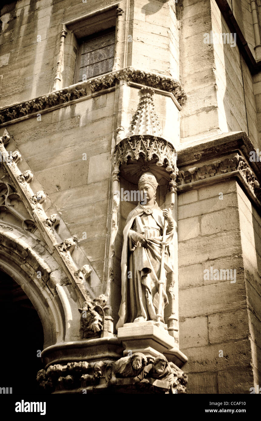 Exterior detail of Sainte-Chapelle Chapel, Paris, France Stock Photo