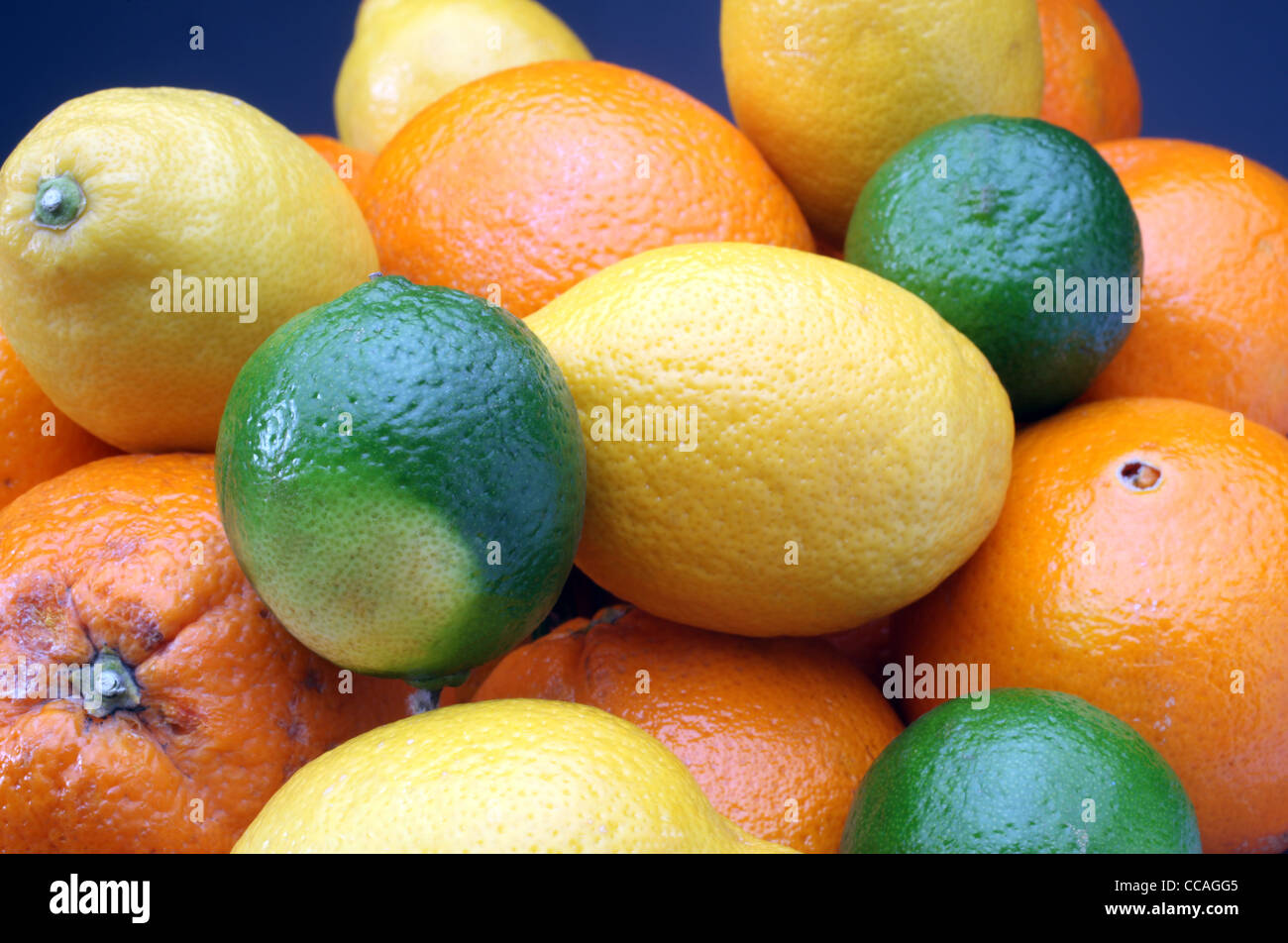 Lime lemon hi-res stock photography and images - Alamy