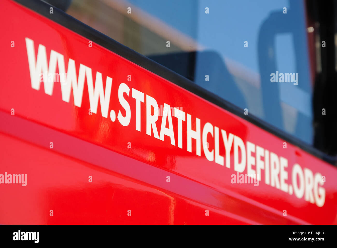 Strathclyde fire and rescue fire appliance with Internet address. Stock Photo