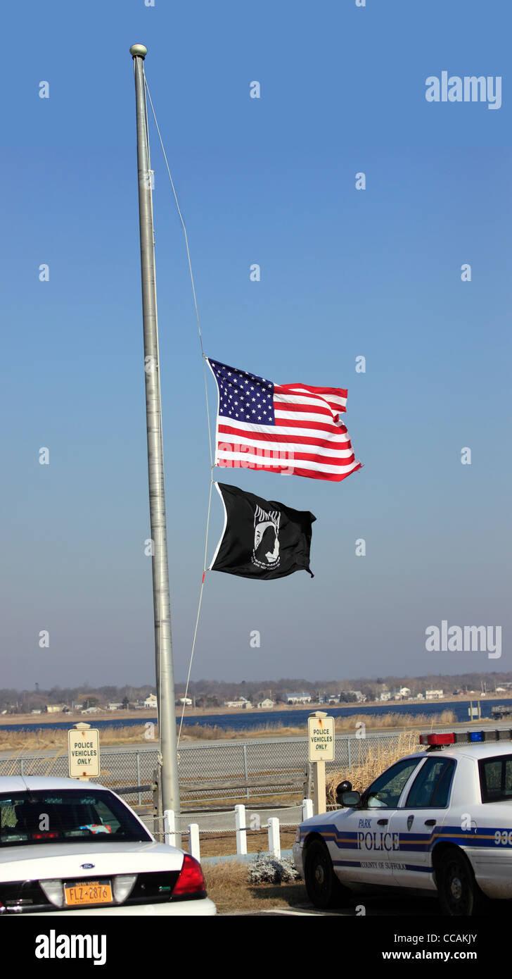 Flags at half mast hires stock photography and images Alamy
