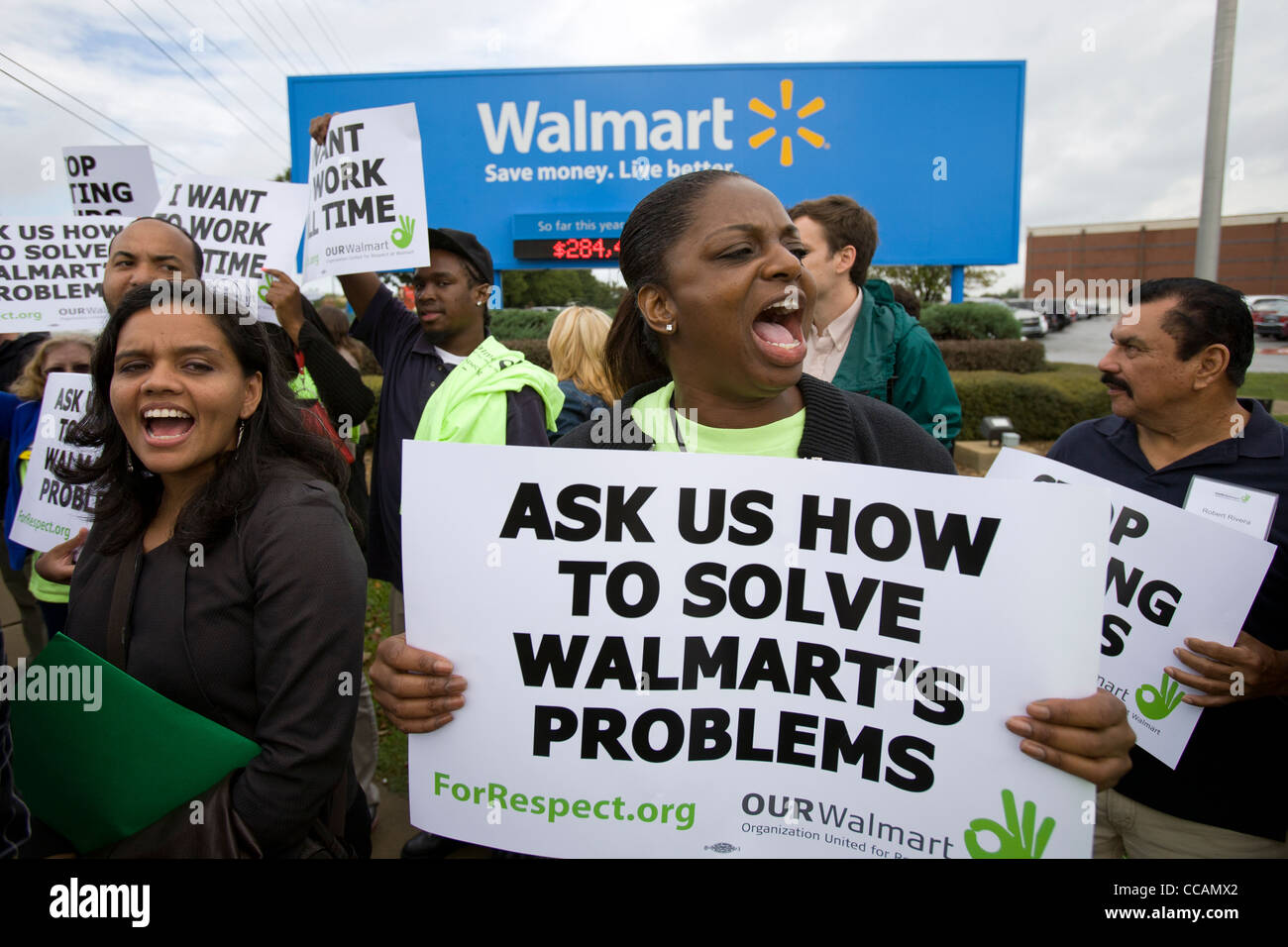Walmart Employee 9l0 Talks Umass Memorial Editorial Stock Photo - Stock  Image
