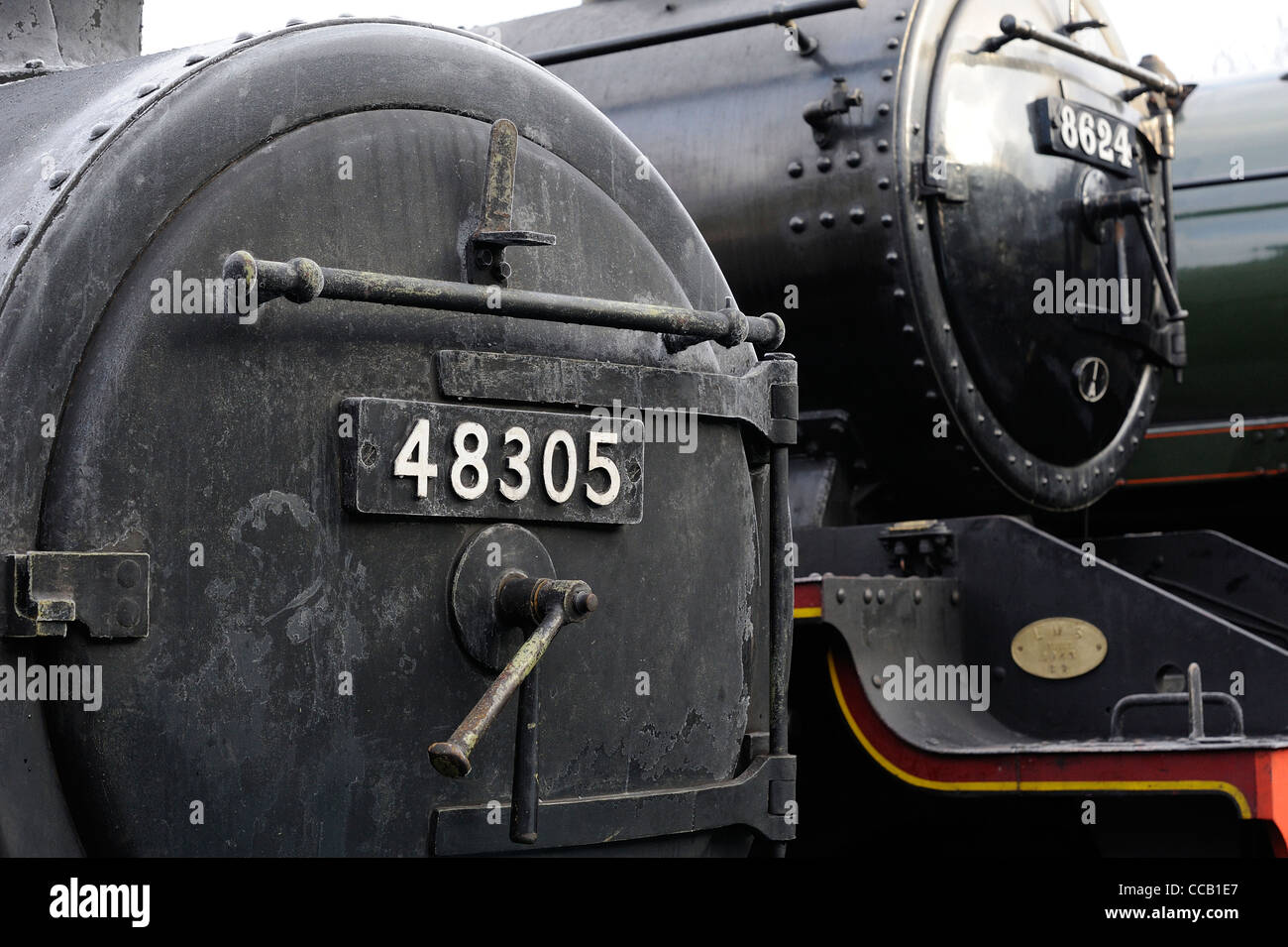 48305 William A. Stanier 8F steam locomotive on shed great central railway loughborough england uk Stock Photo