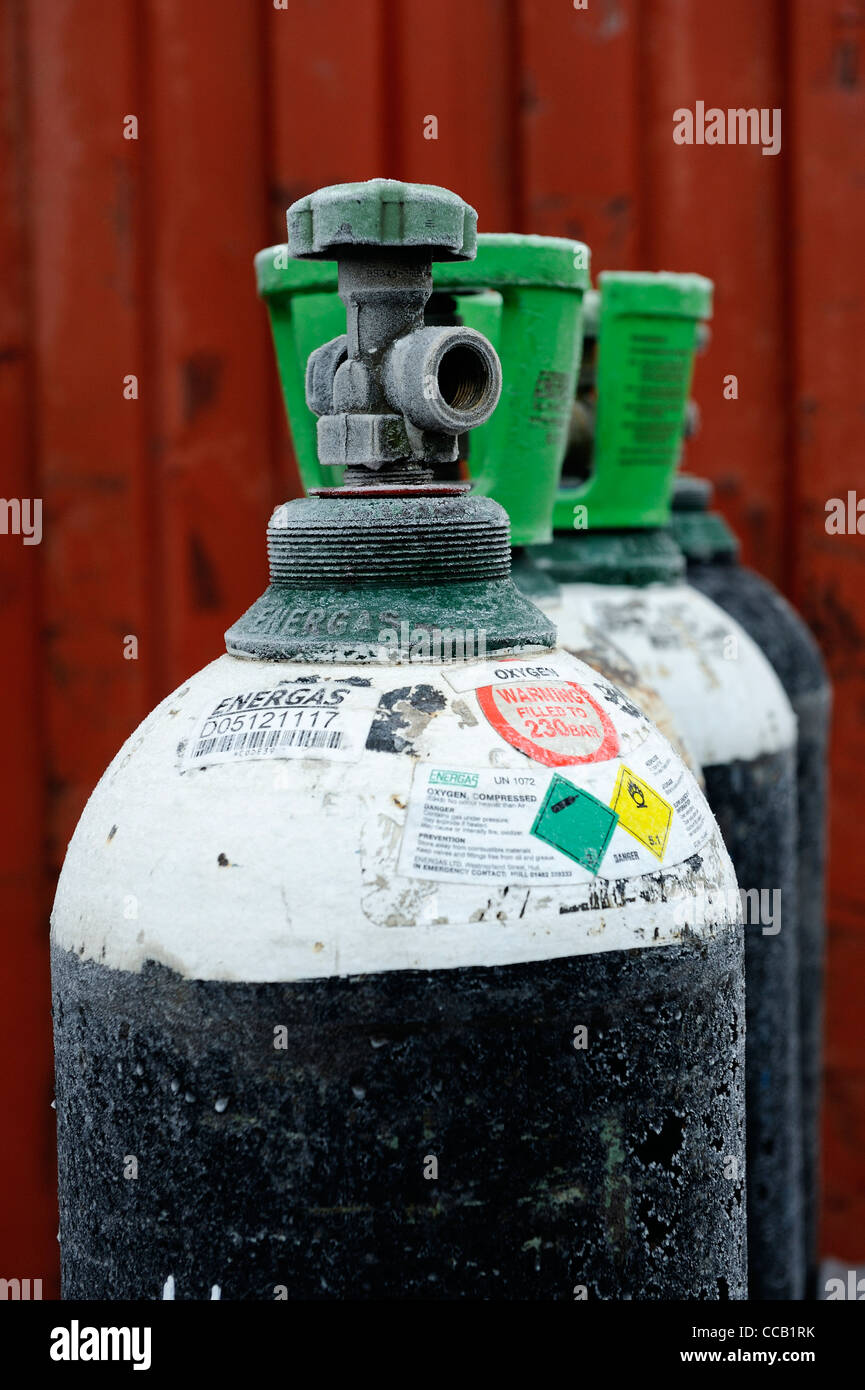 Gas and oxygen cylinders hires stock photography and images Alamy