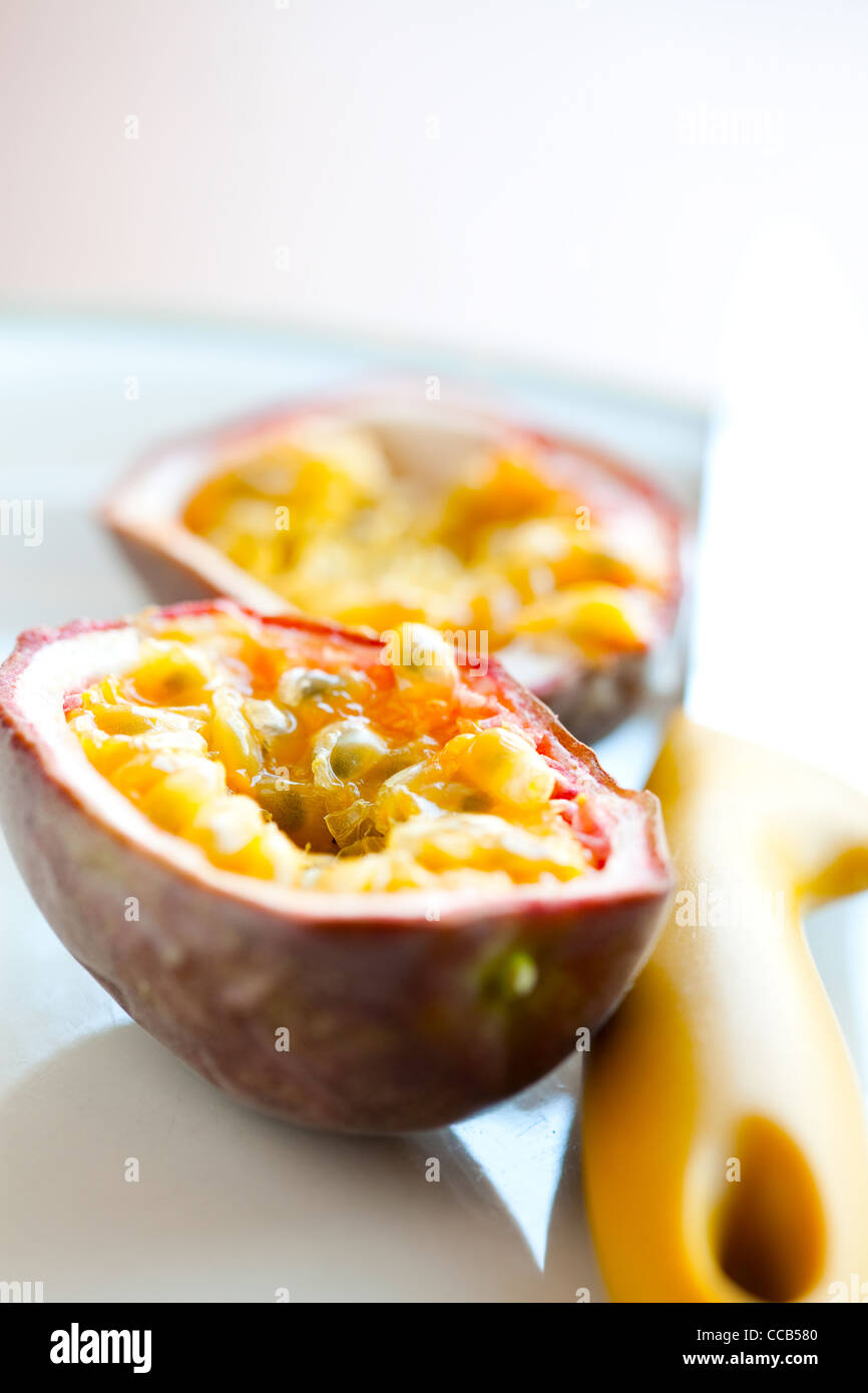 Passion fruit cut open hi-res stock photography and images - Alamy