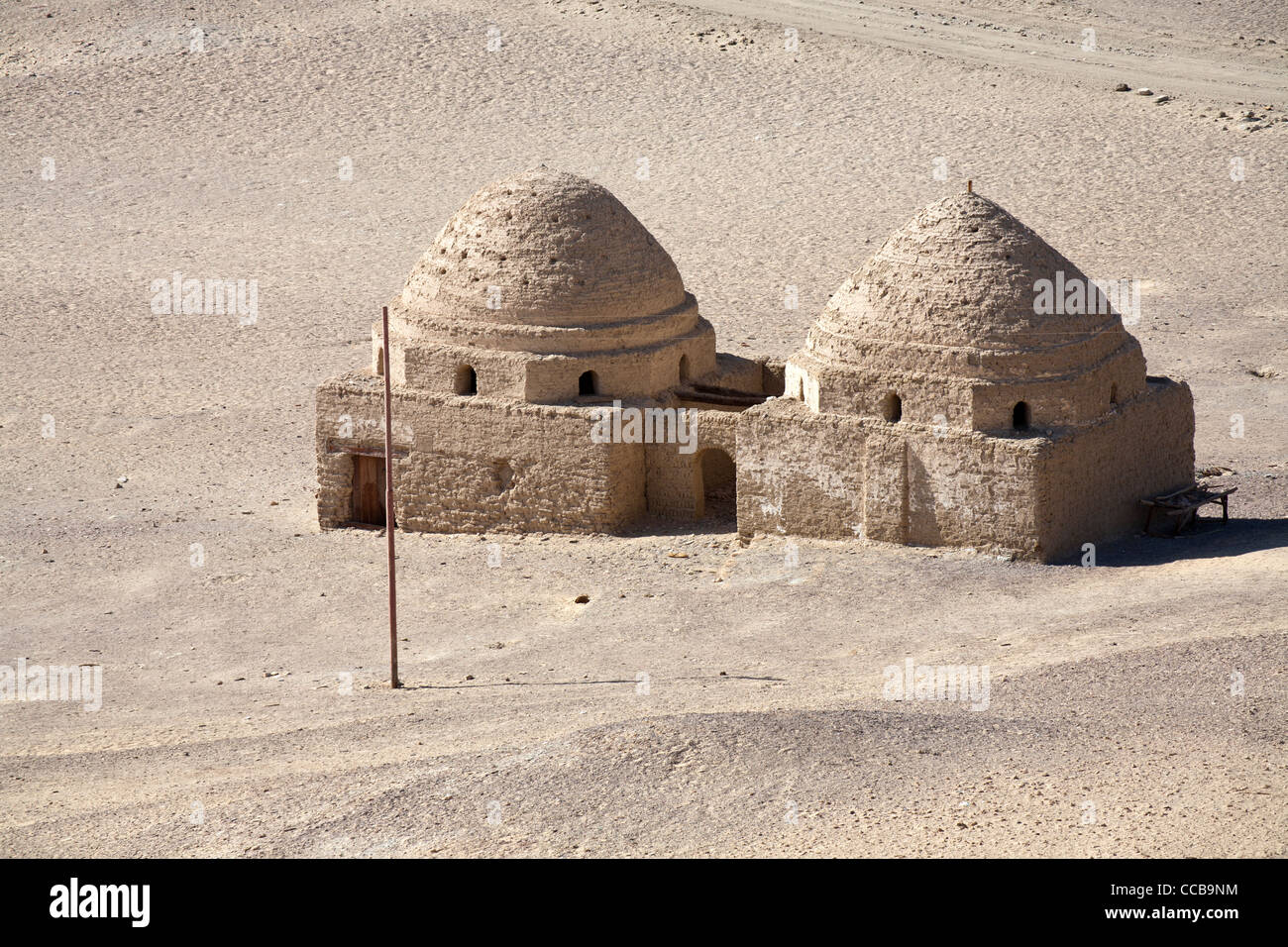 Sheikhs tombs in Dakhla Oasis. The Sahara Desert, Egypt Stock Photo - Alamy