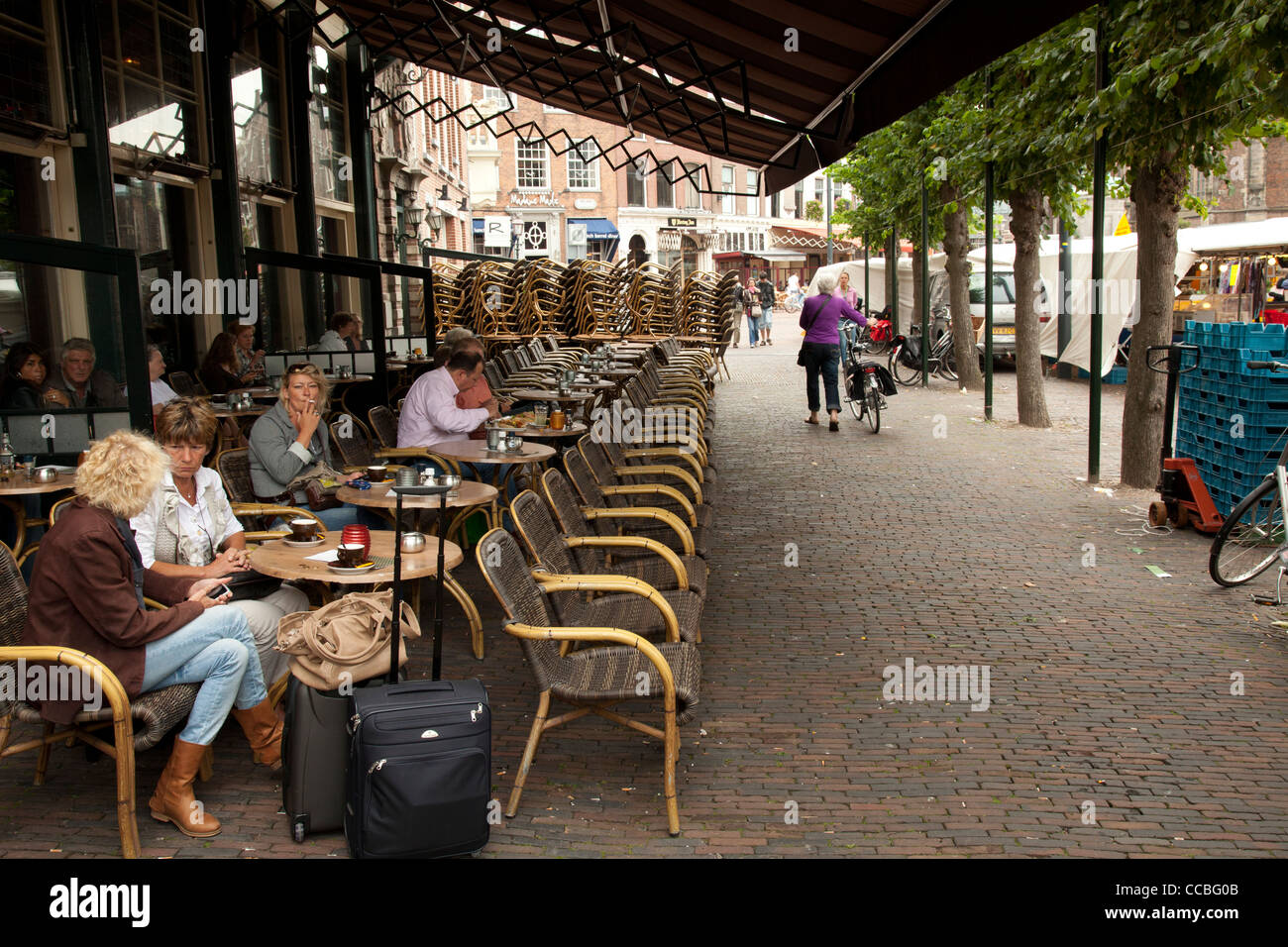 Cafe in the Grote Markt in Haarlem, The Netherlands Stock Photo Alamy