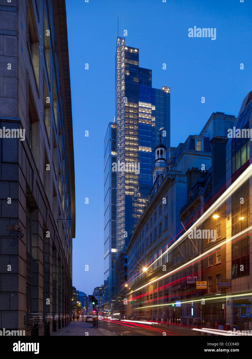 Aldgate tower construction hi-res stock photography and images - Alamy