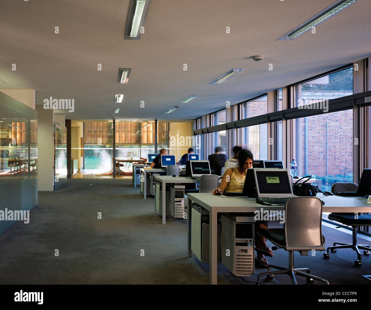 THE DUKE BUILDING GIRTON COLLEGE LIBRARY STUDY AREA Stock Photo