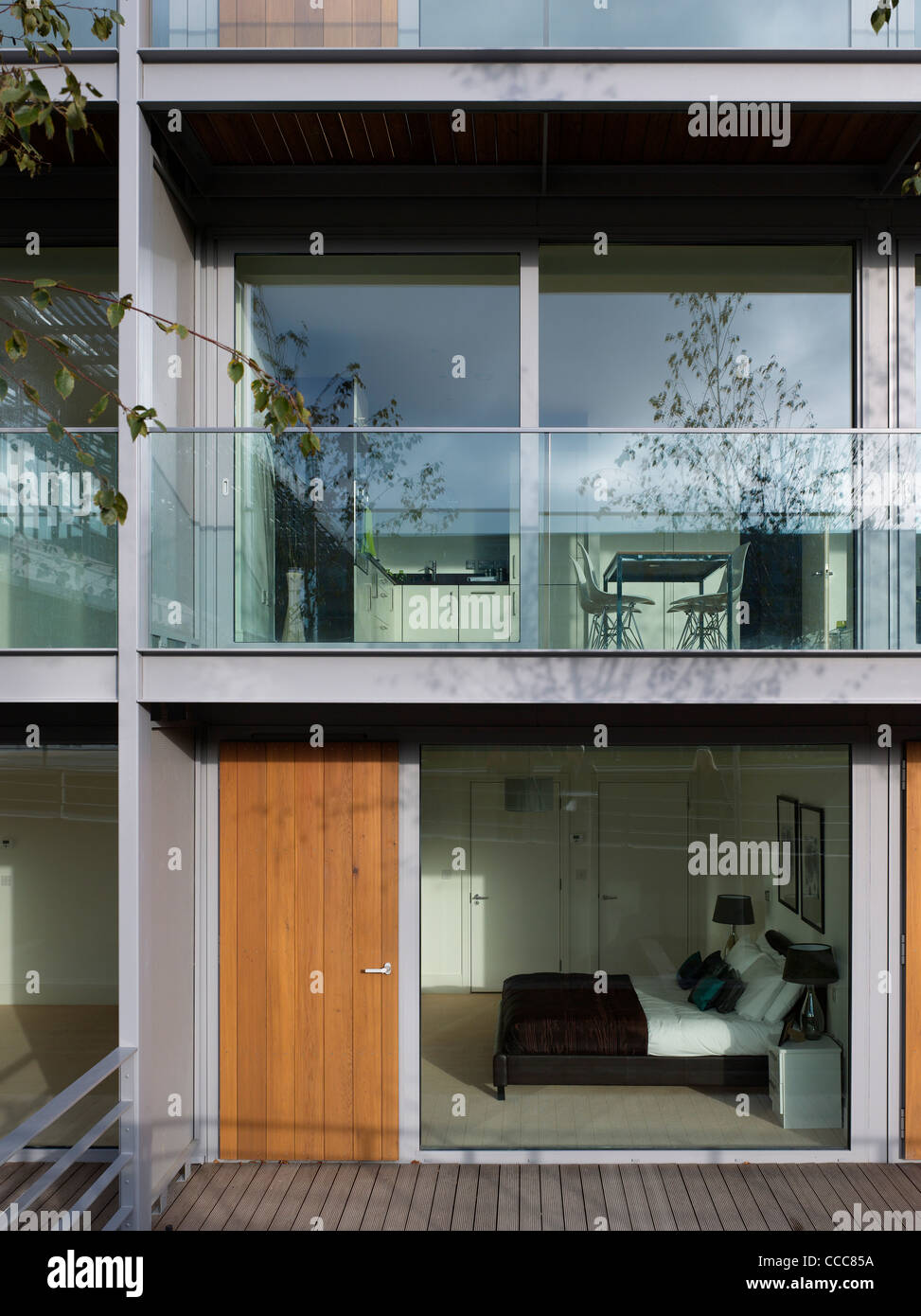 Highbury stadium square hires stock photography and images Alamy