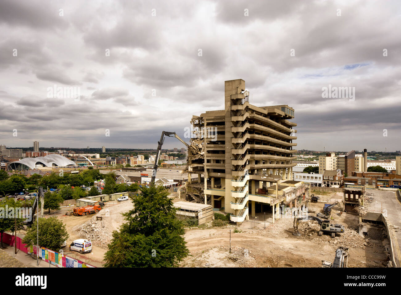 gateshead car park, owen luder, gateshead, 1967 Stock Photo Alamy