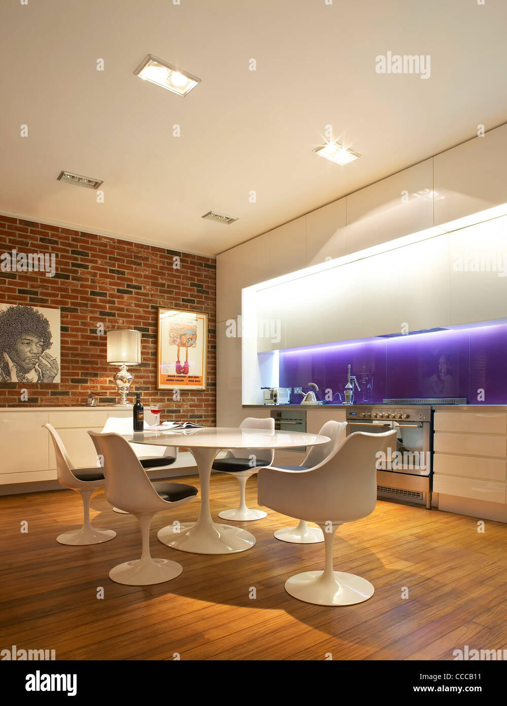 Ambience hi-res stock photography and images - Alamy