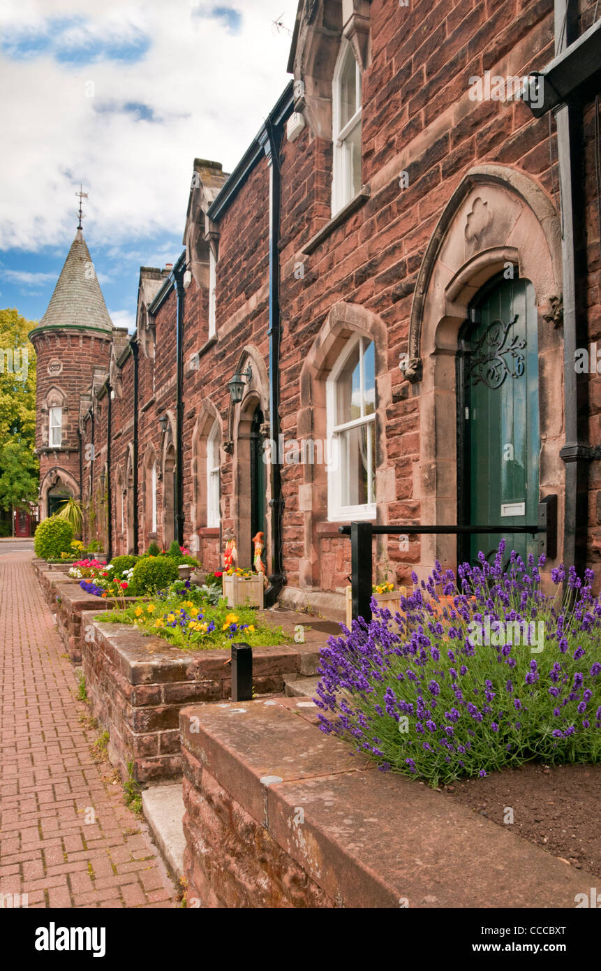 Attractive Terraced Cottages, Thornton Hough, The Wirral, Merseyside, England, UK Stock Photo