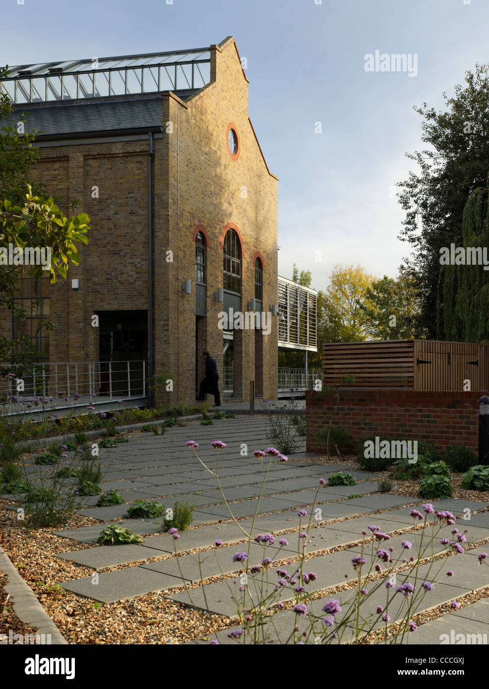 powder mill offices pollard thomas & edwards pte 2009 oblique elevation