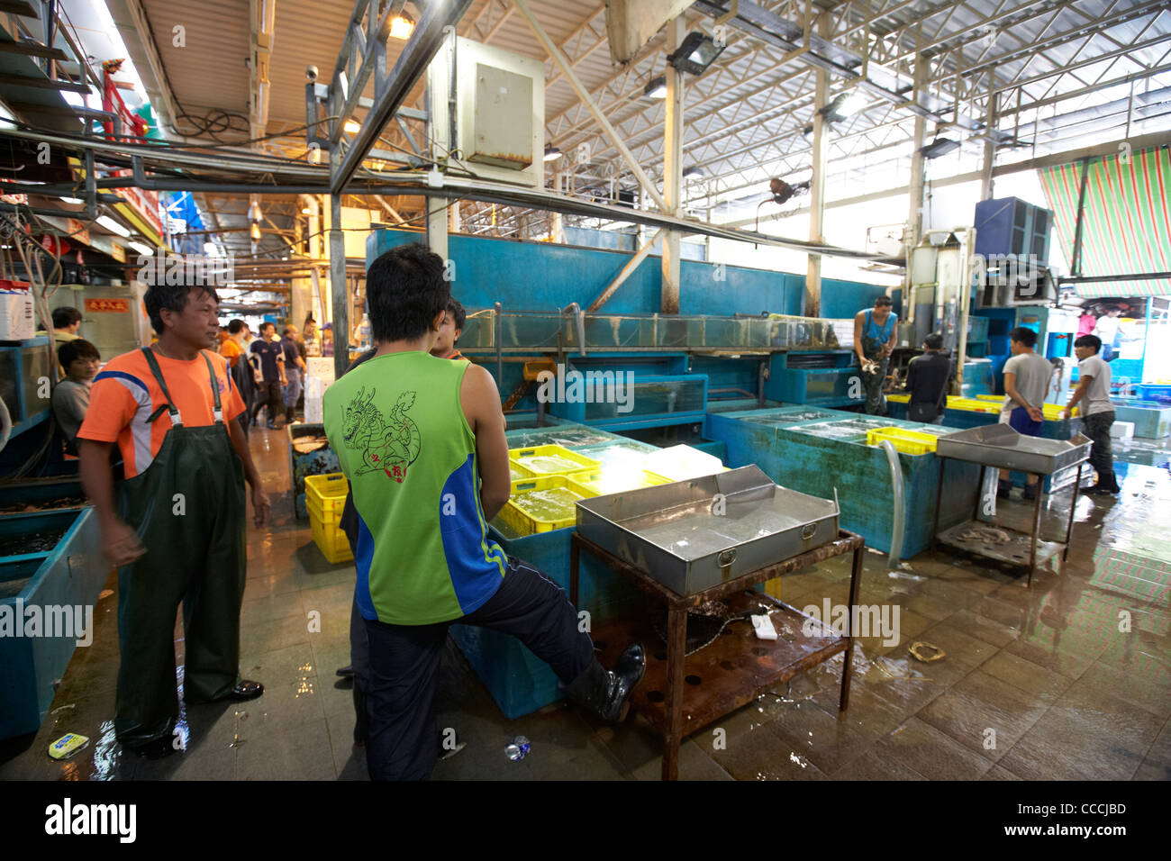 Aberdeen fish market hires stock photography and images Alamy
