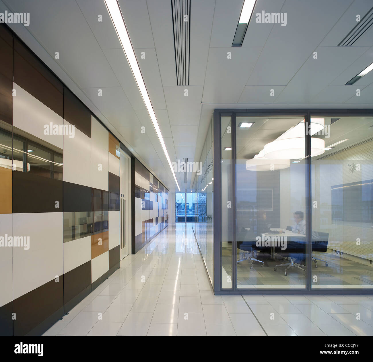 rio-tinto-headquarters-stock-photo-alamy