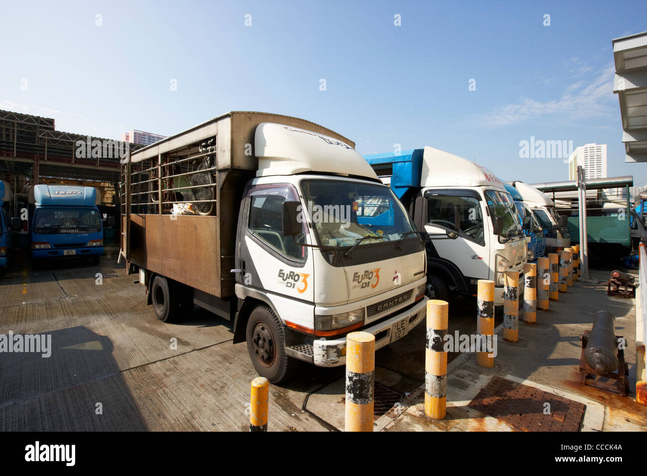 Fresh fish delivery truck hires stock photography and images Alamy