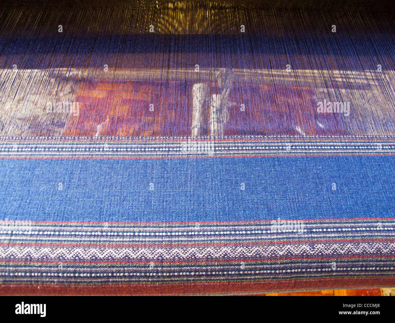 Hand weaving traditional Thai Lue (Tai Lu) patterns Stock Photo Alamy