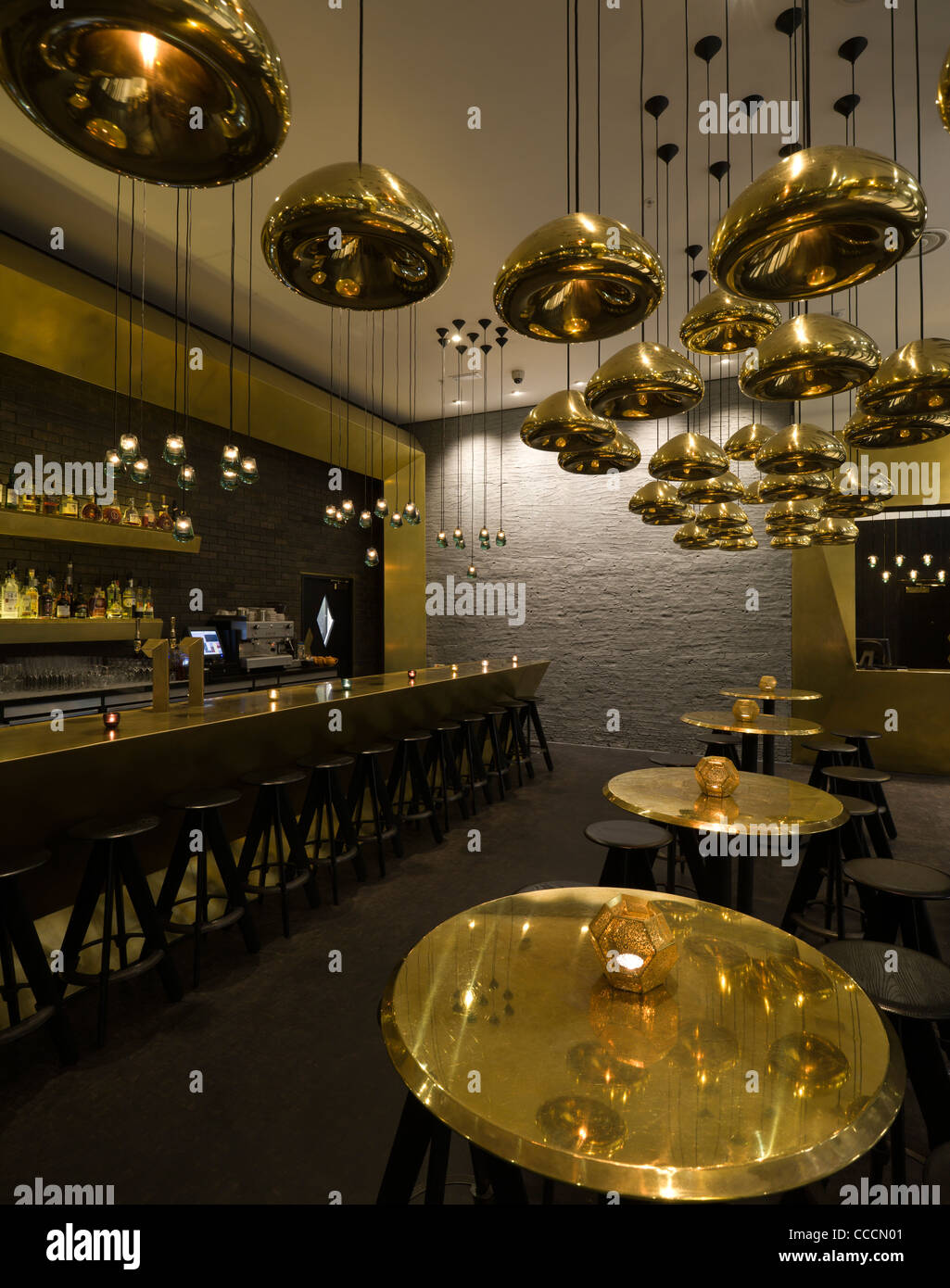 BARBECOA JAMIE OLIVER AND ADAM PERRY LANG RESTAURANT, LONDON, UNITED