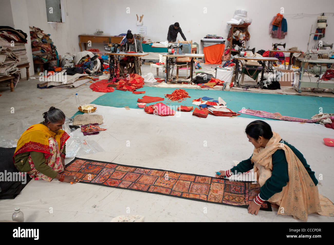 Textiles and fabrics factory workshop, near Jodhpur, in Rajasthan, India Stock Photo