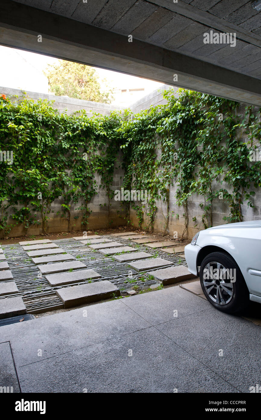 JAVIER SANCHEZ ARQUITECTURA APARTMENT HOUSE IN COLONIA CONDESA MEXICO