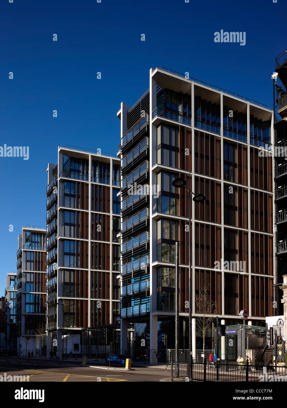 Developed By Candy & Candy, One Hyde Park Is A Major Residential And Retail Complex Located In London, United Kingdom. The £250 Stock Photo