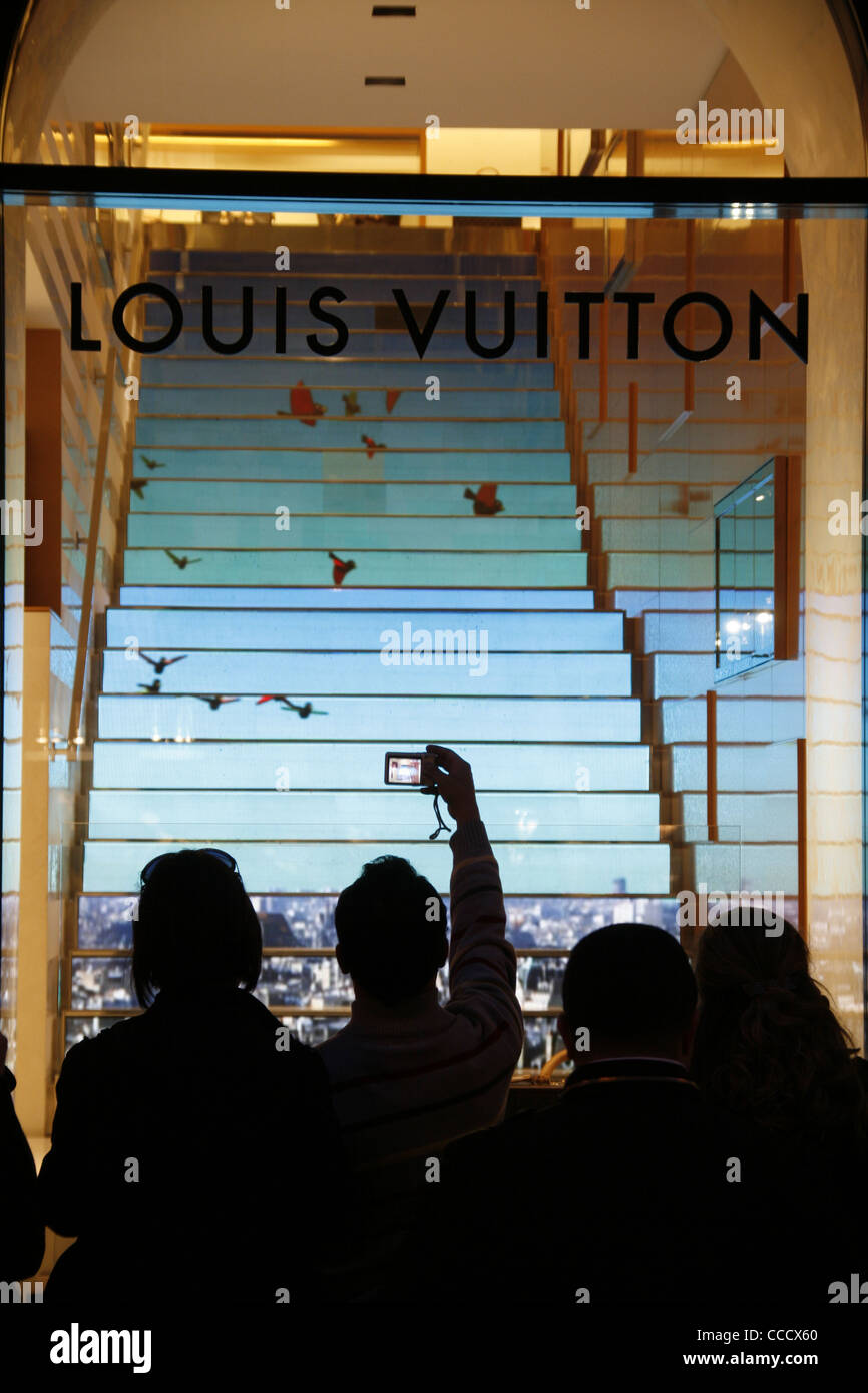 Louis Vuitton Store In Via Condotti Rome Italy Stock Photo