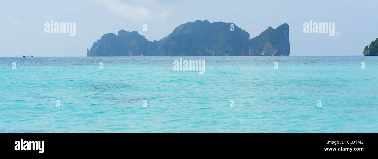 The island from The Beach movie at Ko Phi Phi in Thailand Stock Photo