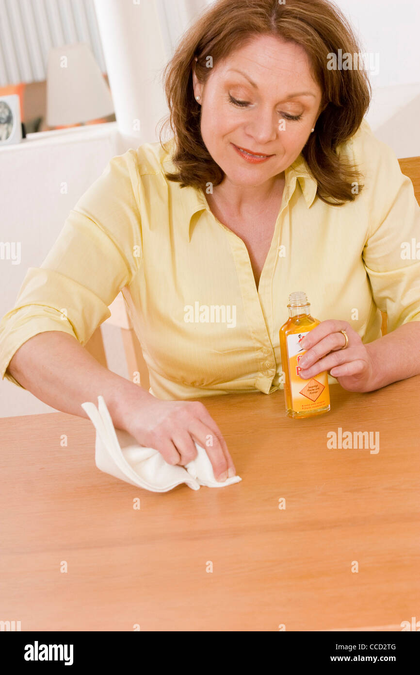 Woman cleaning furniture 50 hires stock photography and images Alamy