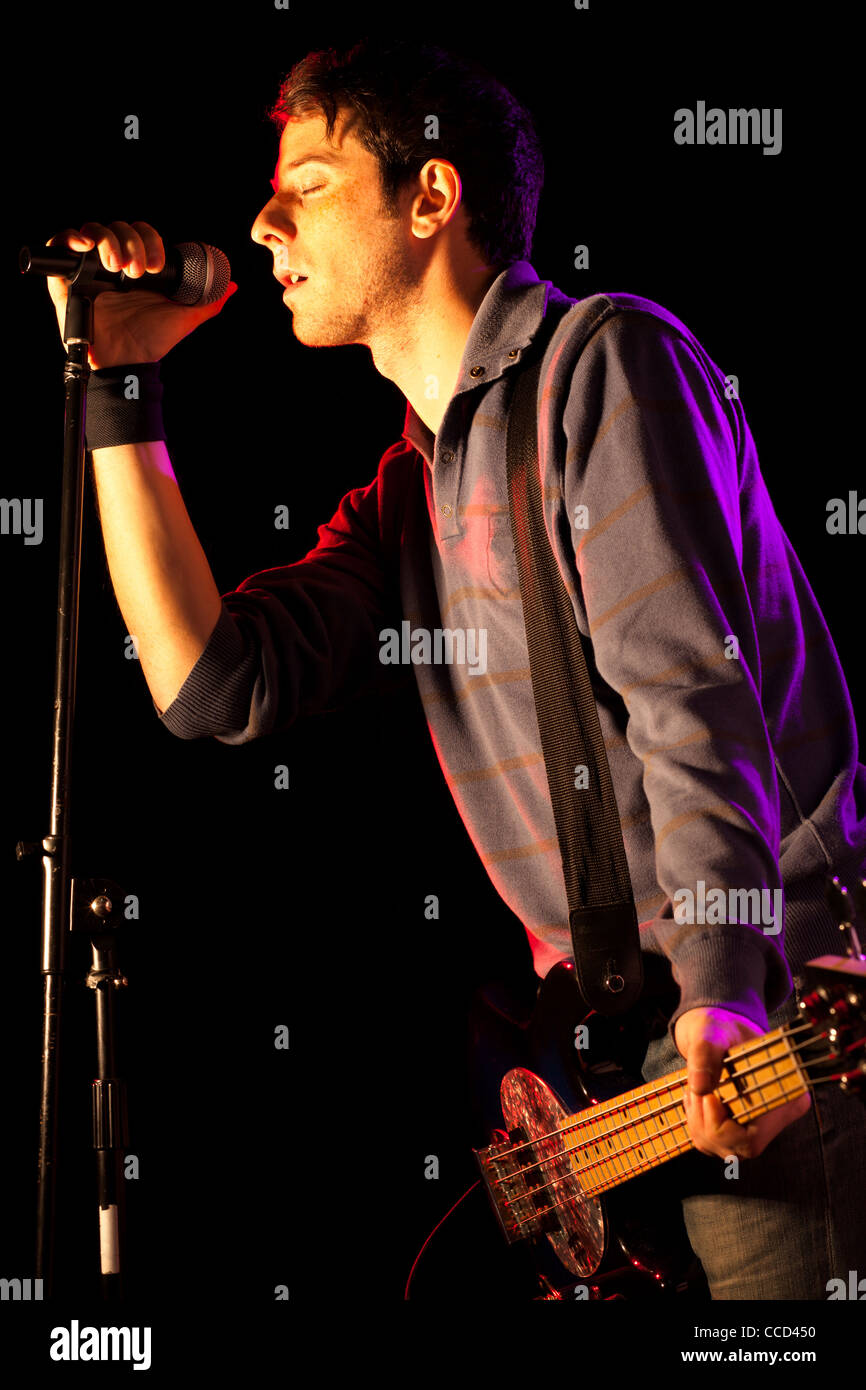 Singer bassist hires stock photography and images Alamy