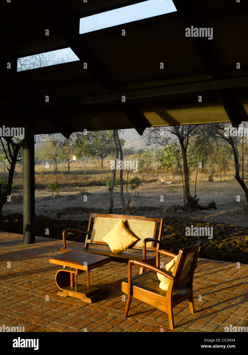 THE BROACHA HOUSE BY SAMIRA RATHOD DESIGN ASSOCIATES(SRDA), ALIBAUG